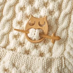 Bamboo Sweater Brooch -Fashion Paradise HBQ346 OW