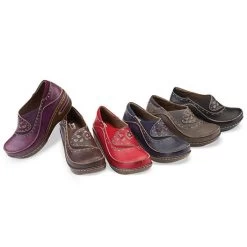 Spring Footwear Closed-Back Hand-Painted Leather Clogs