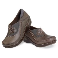 Spring Footwear Closed-Back Hand-Painted Leather Clogs -Fashion Paradise HN8812 c