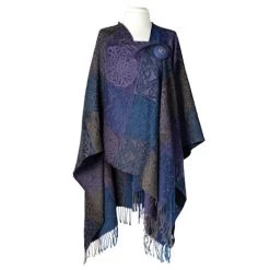 Celtic Knot Chenille Ruana